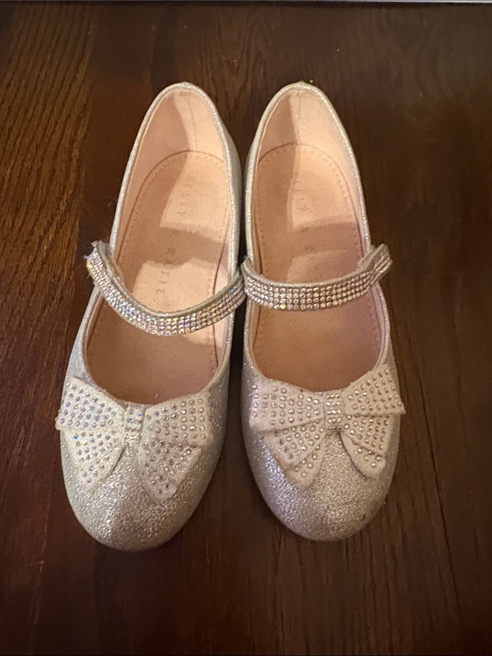 Kelly & Katie Glitter Bow Mary Jane Shoes - Silver